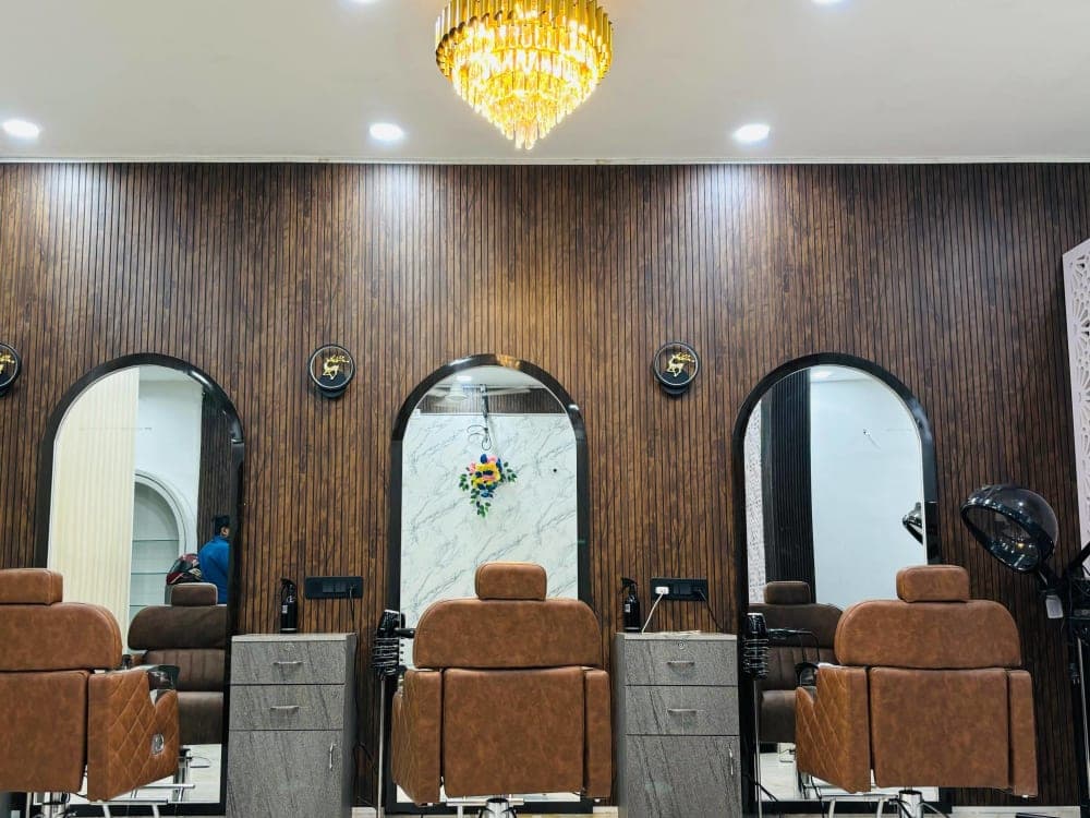 The Grand Aura Unisex Salon And Academy  - best salon in Kunraghat, Gorakhpur