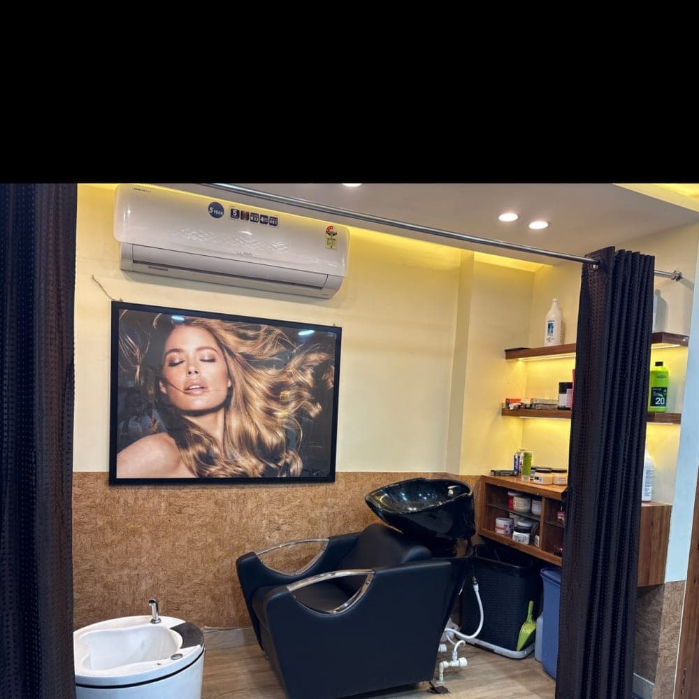 PD professional care unisex salon  thumbnail 3