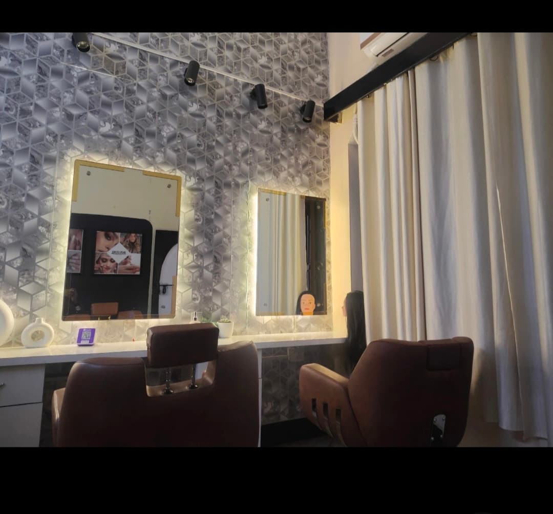 Skin story salon & academy  thumbnail 2