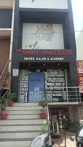 The Shiny Makeover photo 1